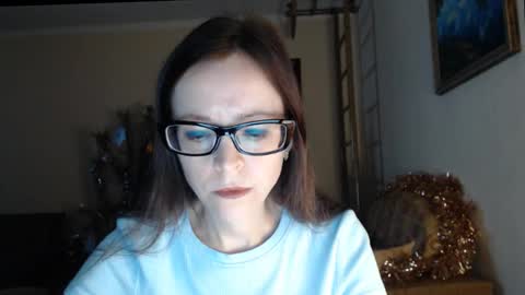 Snapshot of evangeline06 chatting on 14, 1, 2026 YourMistress online show from 14, 1, 2026