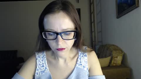 Snapshot of evangeline06 chatting on 12, 2, 2026 YourMistress online show from 12, 2, 2026