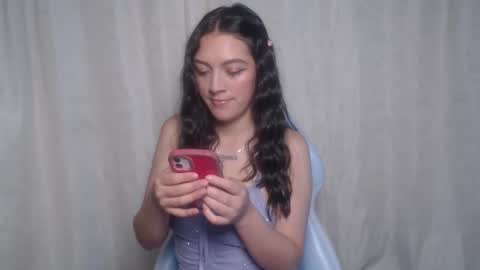 Snapshot of evangeline_petite chatting on 2, 6, 2026 eva online show from 2, 6, 2026