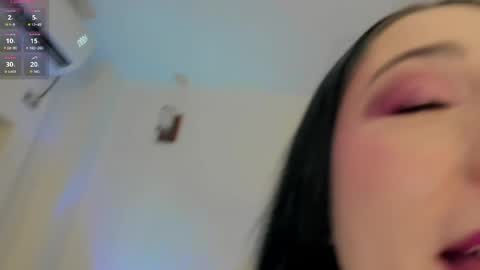 Snapshot of evangelinelovee chatting on 24, 4, 2026 Evangeline online show from 24, 4, 2026