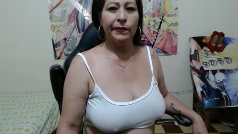 Snapshot of evangelinhotxxx33 chatting on 12, 3, 2025 Eva online show from 12, 3, 2025