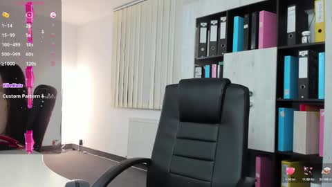 Snapshot of evanoellex chatting on 2, 3, 2025 Your Fantasy online show from 2, 3, 2025