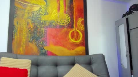 Snapshot of evans_susana chatting on 15, 10, 2025 Evan and Susan online show from 15, 10, 2025