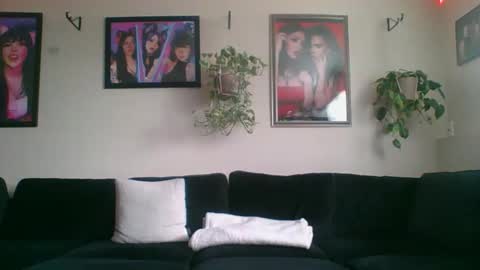 Snapshot of evanschris2048 chatting on 4, 12, 2025 evanschris2048 online show from 4, 12, 2025