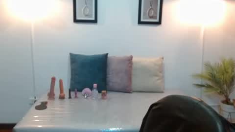 Snapshot of evanss_lx chatting on 17, 4, 2026 Evanssa lx online show from 17, 4, 2026