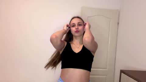 evarenard_ online show from 1, 3, 2026