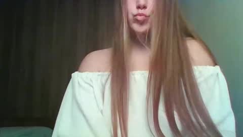 evasapples2026 online show from 20, 3, 2026