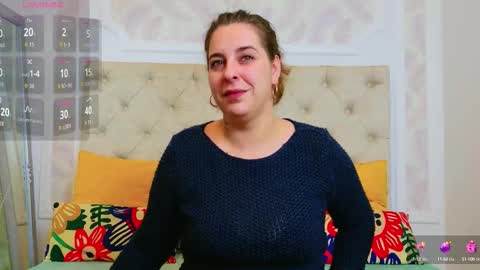 Snapshot of evasinclairr chatting on 23, 10, 2025 evasinclairr online show from 23, 10, 2025