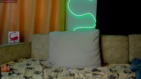 Snapshot of evasunshine18 chatting on 25, 2, 2025 Eva online show from 25, 2, 2025