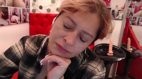 Eva Twiss online show from 7, 3, 2025