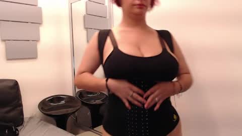 Eva Twiss online show from 18, 5, 2026