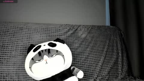 Snapshot of evaveenus chatting on 14, 2, 2025 evaveenus online show from 14, 2, 2025