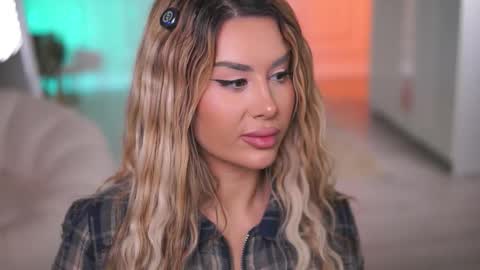 Eva online show from 15, 12, 2025