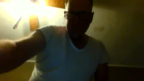 Snapshot of eve1luvsray chatting on 18, 1, 2025 eve1luvsray online show from 18, 1, 2025