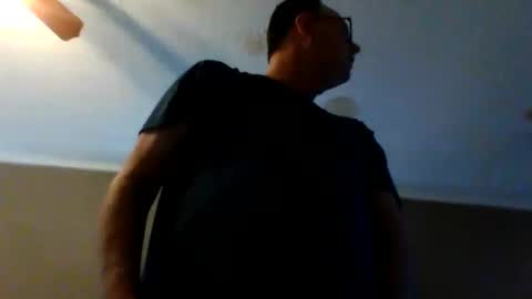 Snapshot of eve1luvsray chatting on 8, 2, 2026 eve1luvsray online show from 8, 2, 2026