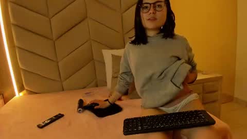 Snapshot of eve_aura chatting on 14, 6, 2026 Eve Aura online show from 14, 6, 2026