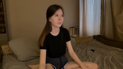 EveRobert online show from 8, 2, 2025