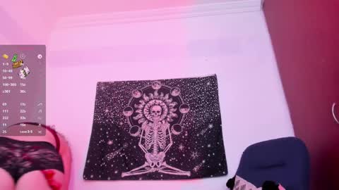 Eve Jane  online show from 4, 1, 2025