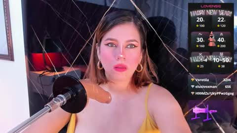 Snapshot of evelin_belen chatting on 12, 10, 2025 EVELIN online show from 12, 10, 2025