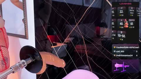 Snapshot of evelin_belen chatting on 16, 10, 2025 EVELIN online show from 16, 10, 2025