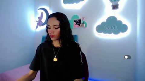 Snapshot of evelin_shy chatting on 29, 12, 2024 Evelin online show from 29, 12, 2024