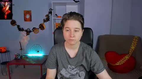 Snapshot of evelina_sun_ chatting on 1, 11, 2025 evelina online show from 1, 11, 2025