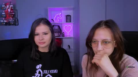 Snapshot of evelina_sun_ chatting on 18, 11, 2025 evelina online show from 18, 11, 2025