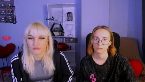 Snapshot of evelina_sun_ chatting on 23, 11, 2025 evelina online show from 23, 11, 2025