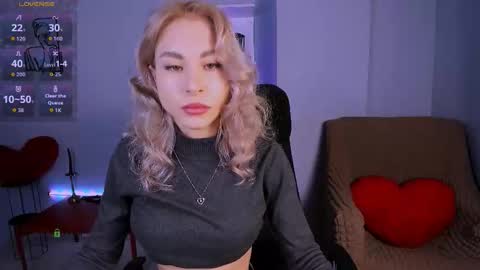 Snapshot of evelina_sun_ chatting on 24, 11, 2025 evelina online show from 24, 11, 2025