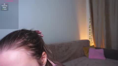 Eveline online show from 5, 3, 2026