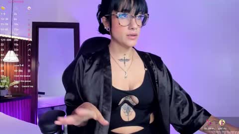 evelyn online show from 16, 11, 2025