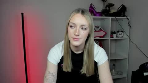 evelynblond online show from 19, 3, 2026