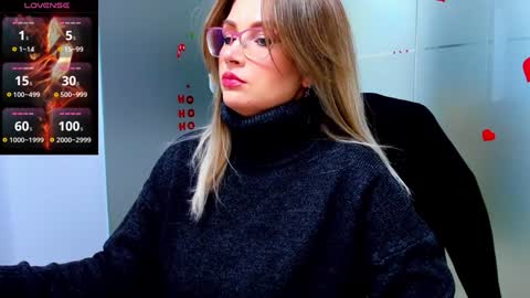 evelyne_rose online show from 28, 12, 2024
