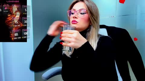 evelyne_rose online show from 10, 1, 2025