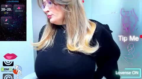 evelyne_rose online show from 16, 3, 2026