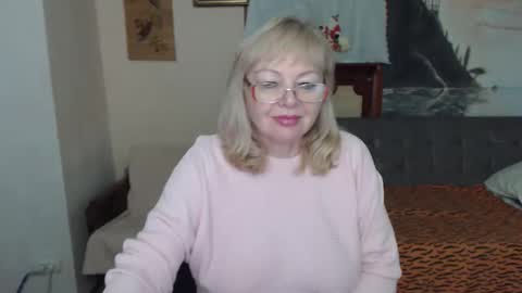 BarbaraBlondy online show from 15, 12, 2025
