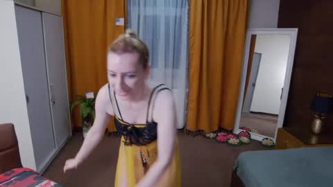 evelynreagan online show from 27, 6, 2026