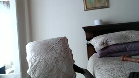 Evelyn Smith online show from 23, 6, 2026