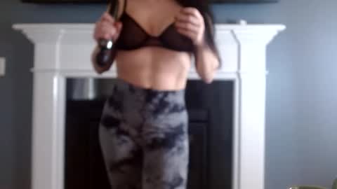 Snapshot of everleighmae chatting on 6, 3, 2025 Everleighmae online show from 6, 3, 2025