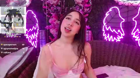 Snapshot of everly_grace chatting on 26, 10, 2025 everly_grace online show from 26, 10, 2025