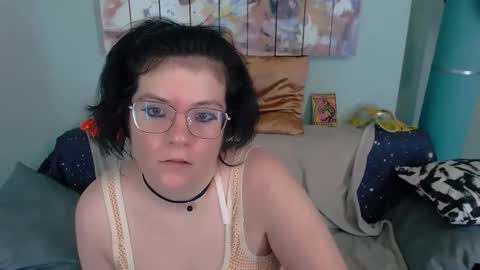 Everly online show from 8, 11, 2025