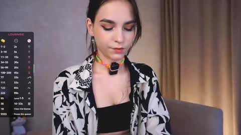 Snapshot of evervessi chatting on 3, 10, 2025 Anita online show from 3, 10, 2025