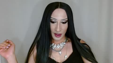 Supreme Maestra online show from 13, 9, 2025