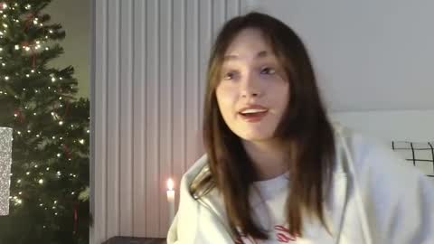 Snapshot of evi_woow chatting on 27, 12, 2024 evi_woow online show from 27, 12, 2024