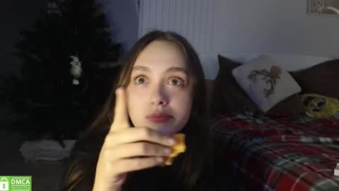 Snapshot of evi_woow chatting on 27, 11, 2025 evi_woow online show from 27, 11, 2025