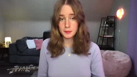 Snapshot of eviecam chatting on 1, 2, 2025 Evie3 online show from 1, 2, 2025