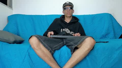 Snapshot of evil_boss1 chatting on 22, 6, 2026 evil_boss1 online show from 22, 6, 2026