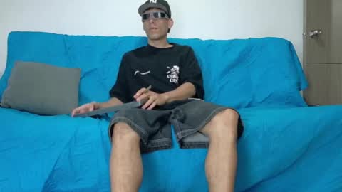 Snapshot of evil_boss1 chatting on 23, 6, 2026 evil_boss1 online show from 23, 6, 2026