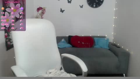 Snapshot of evil_stepmothers chatting on 10, 1, 2025 Pamela online show from 10, 1, 2025