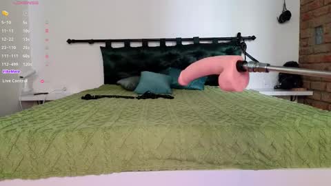 evit_dirty_mind_ online show from 17, 10, 2025